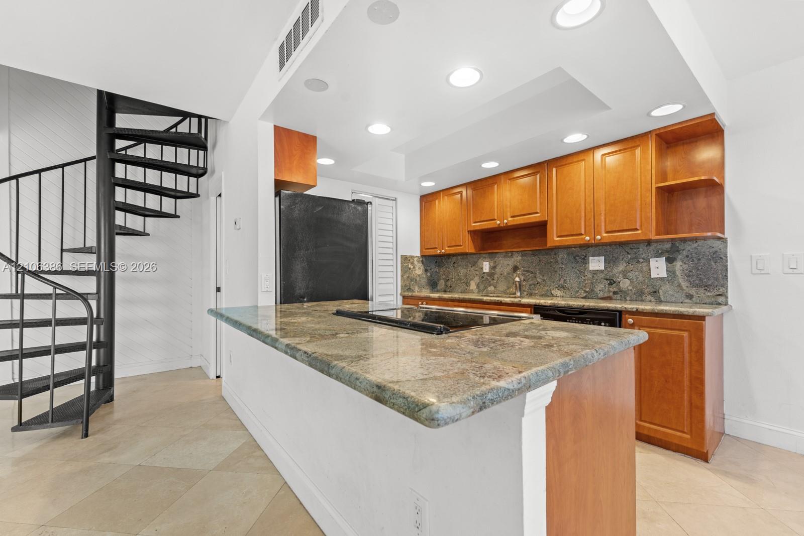 2987 Bird Avenue Property Photo 6