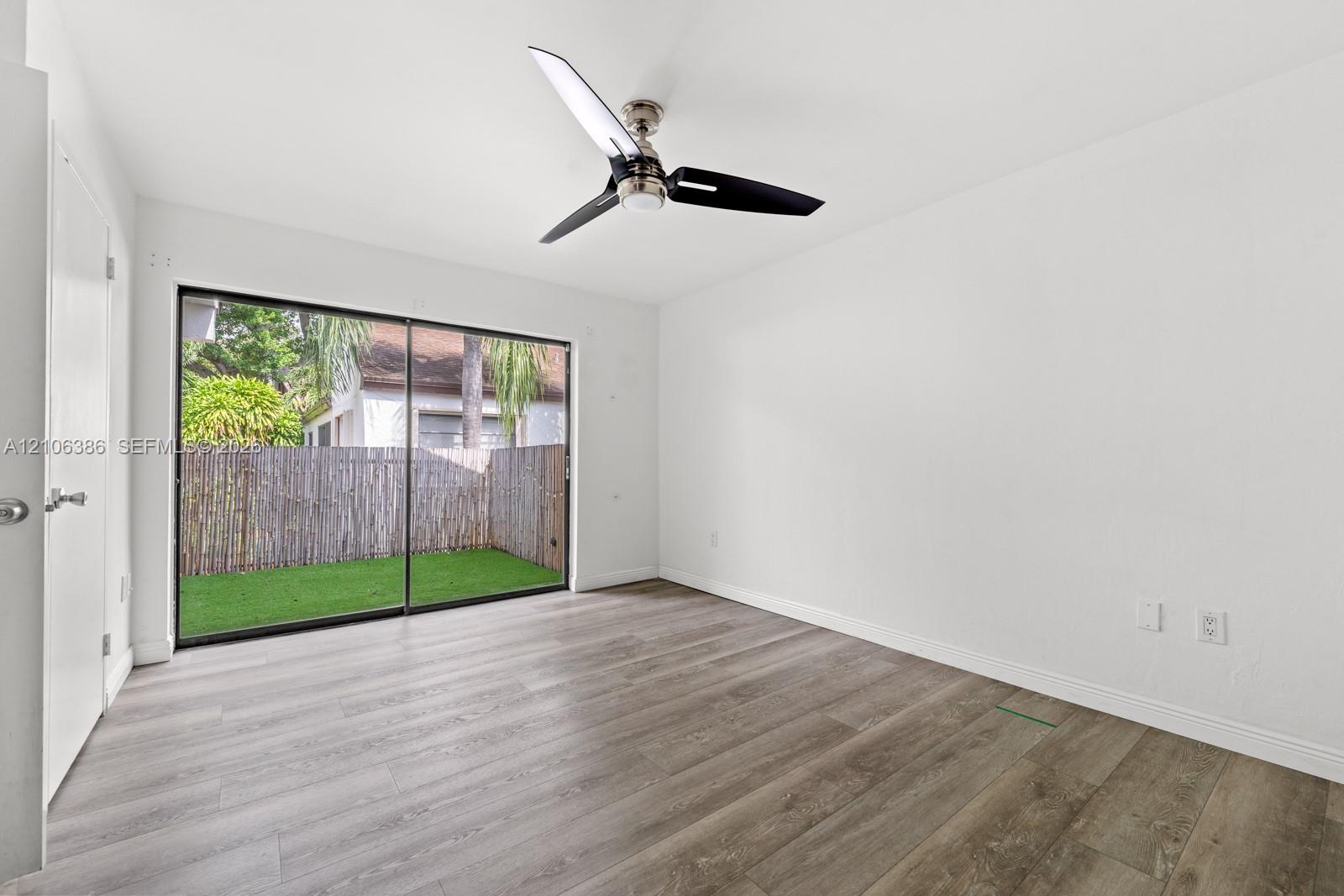 2987 Bird Avenue Property Photo 18