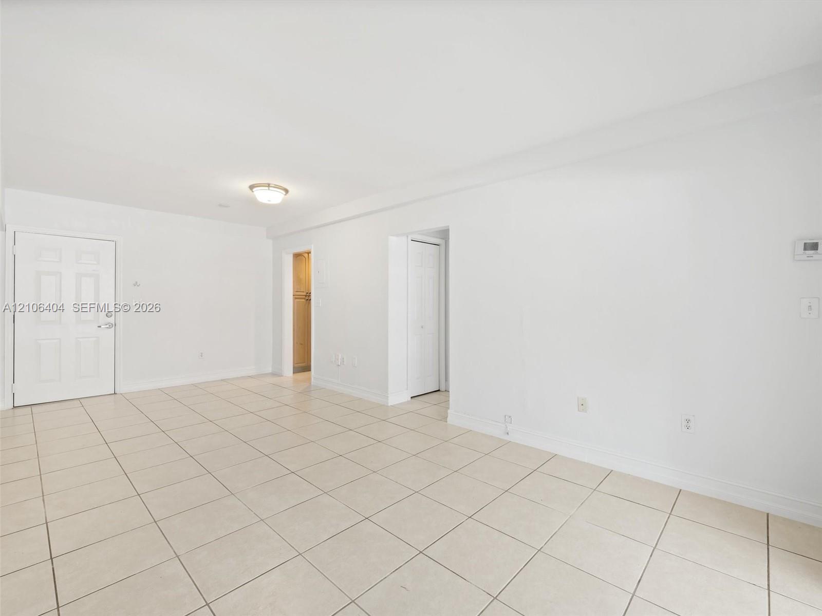 290 Sunrise Drive 1-b Property Photo 12