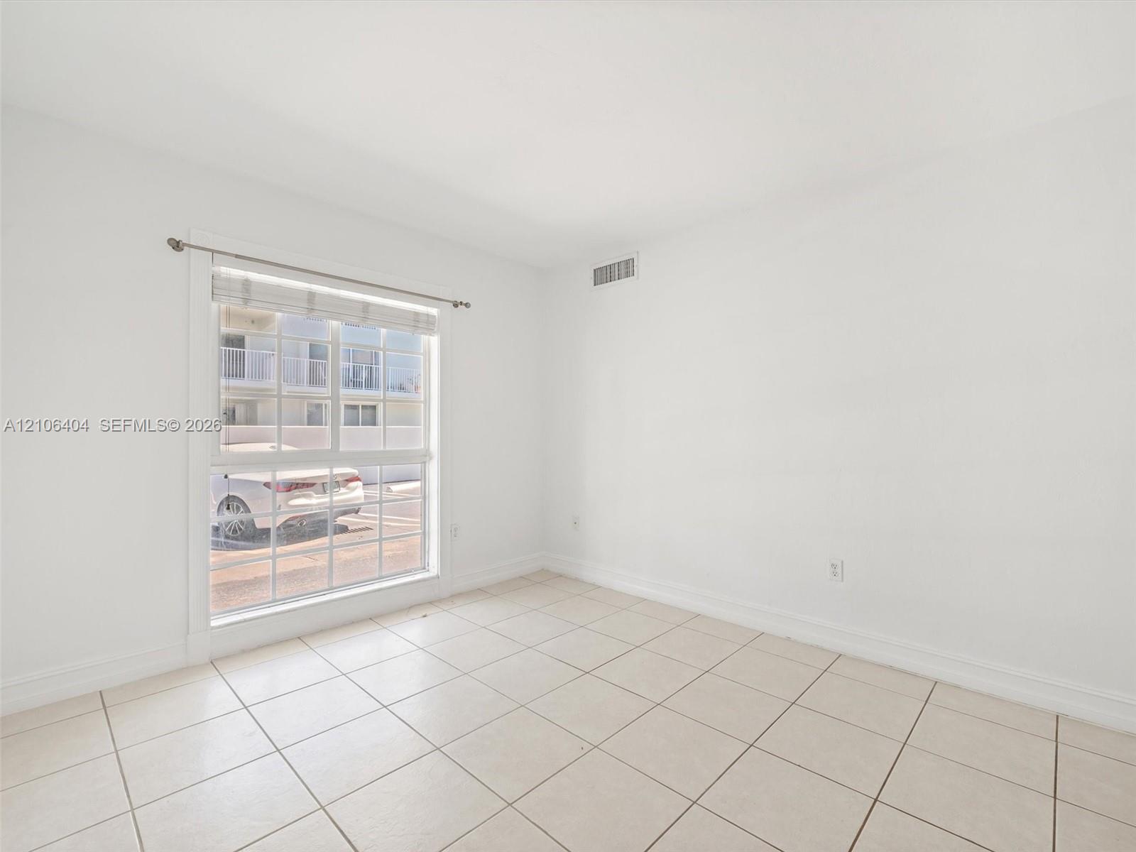 290 Sunrise Drive 1-b Property Photo 19