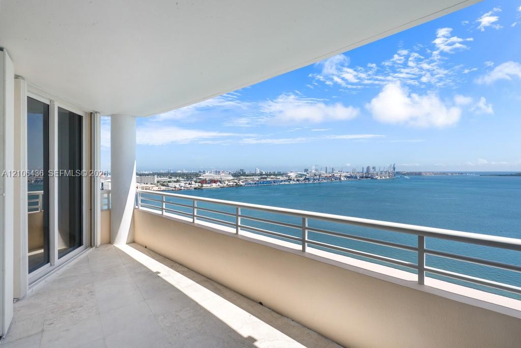 808 Brickell Key Drive 2102 Property Photo 1