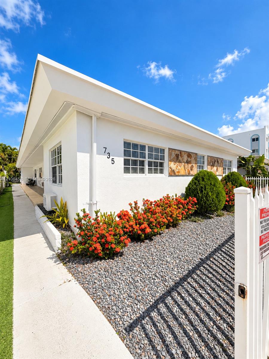735 83rd Street Property Photo 1