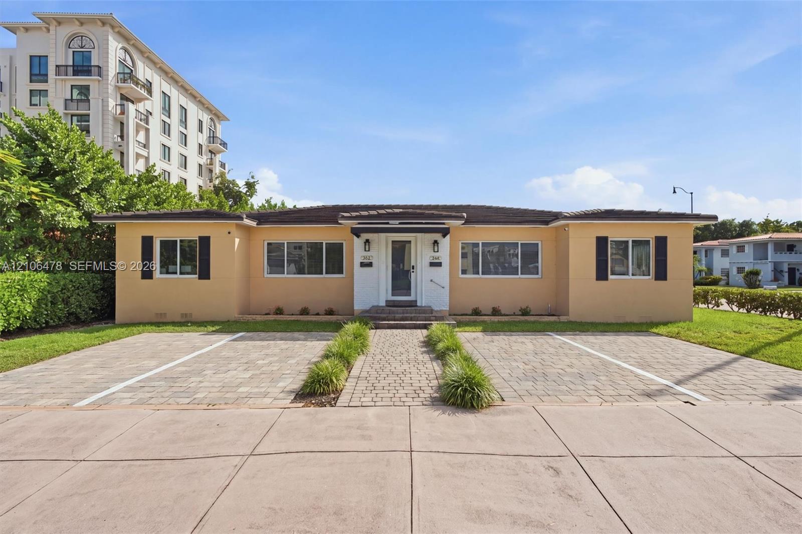 352 Catalonia Avenue Property Photo 1