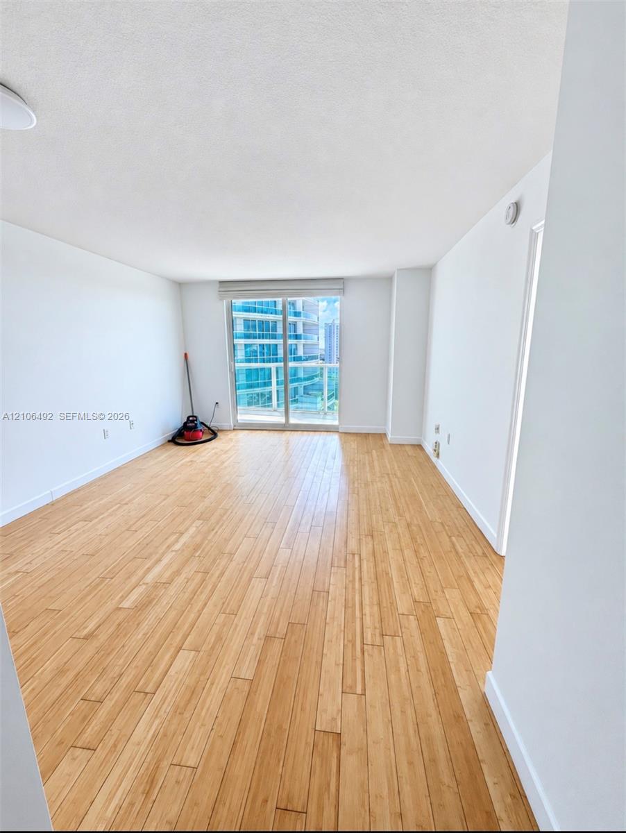 2101 Brickell Avenue 1911 Property Photo 10