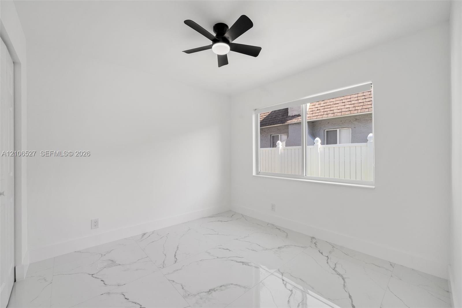 253 Sw 4th Street 1 Property Photo 12