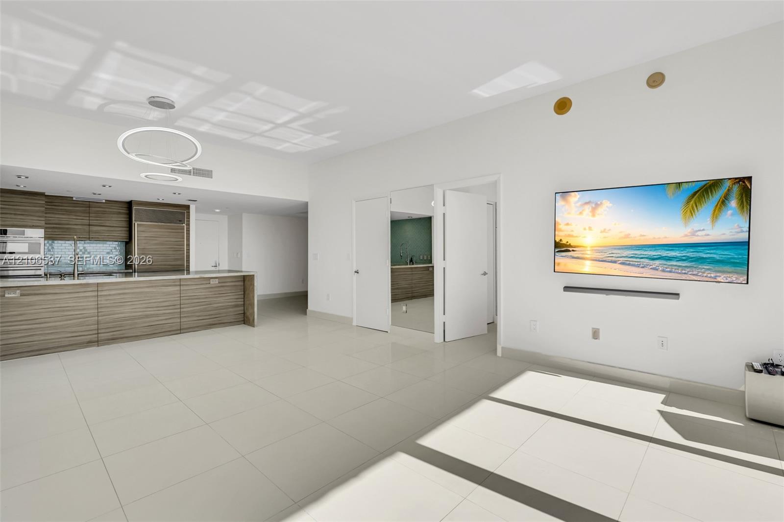 465 Brickell Avenue 5203 Property Photo 19
