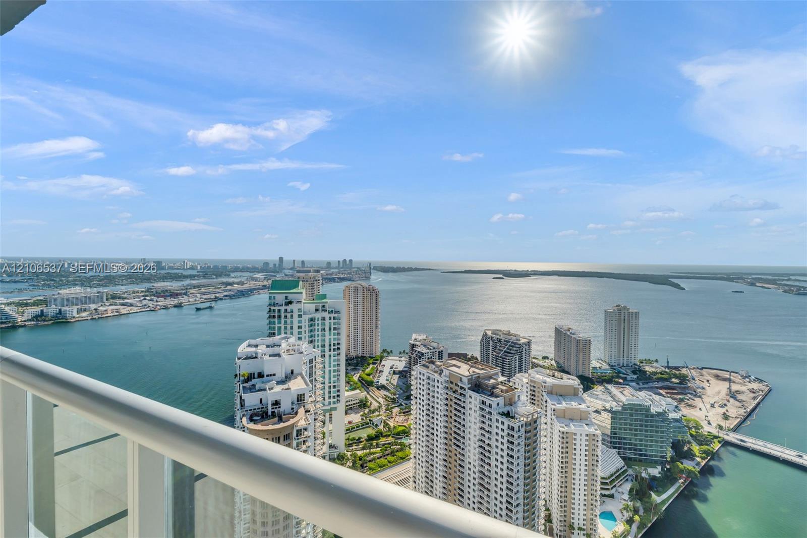 465 Brickell Avenue 5203 Property Photo 24