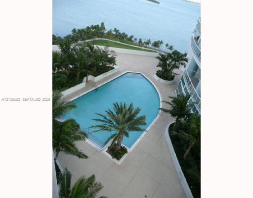 1900 N Bayshore Drive 3409 Property Photo 3