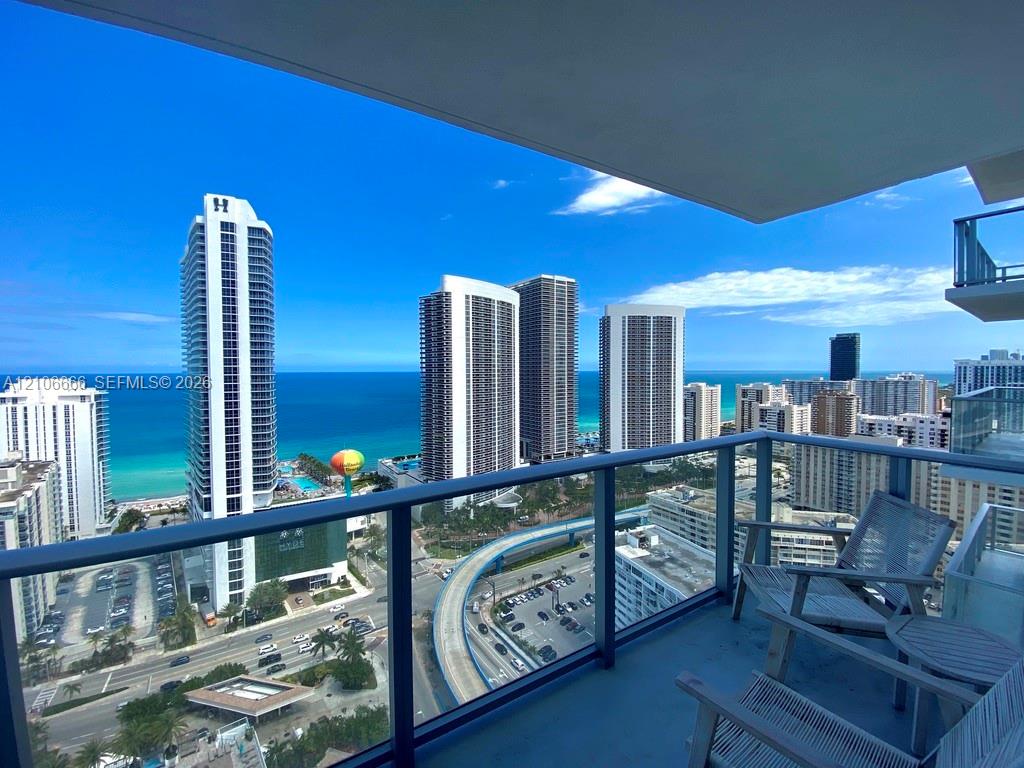 4010 S Ocean Drive R2607 Property Photo 24