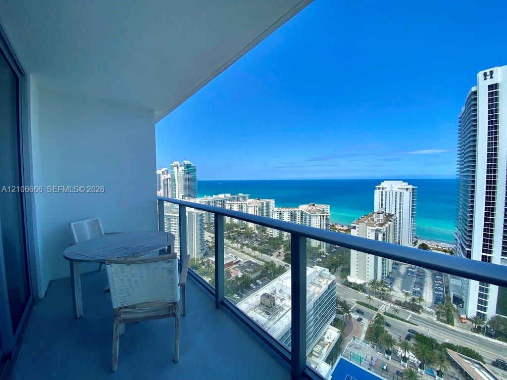 4010 S Ocean Drive R2607 Property Photo 25