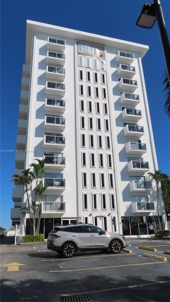 5313 Collins Avenue 205 Property Photo 1
