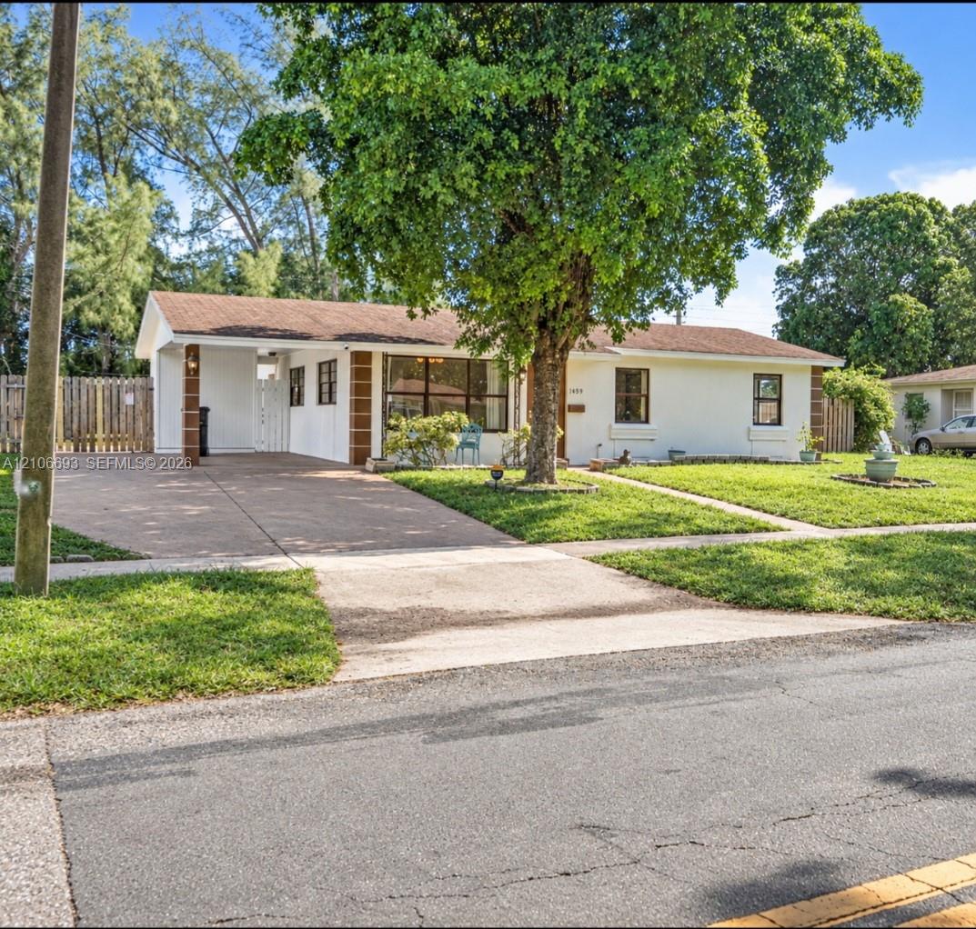 1459 42nd Street Property Photo 1