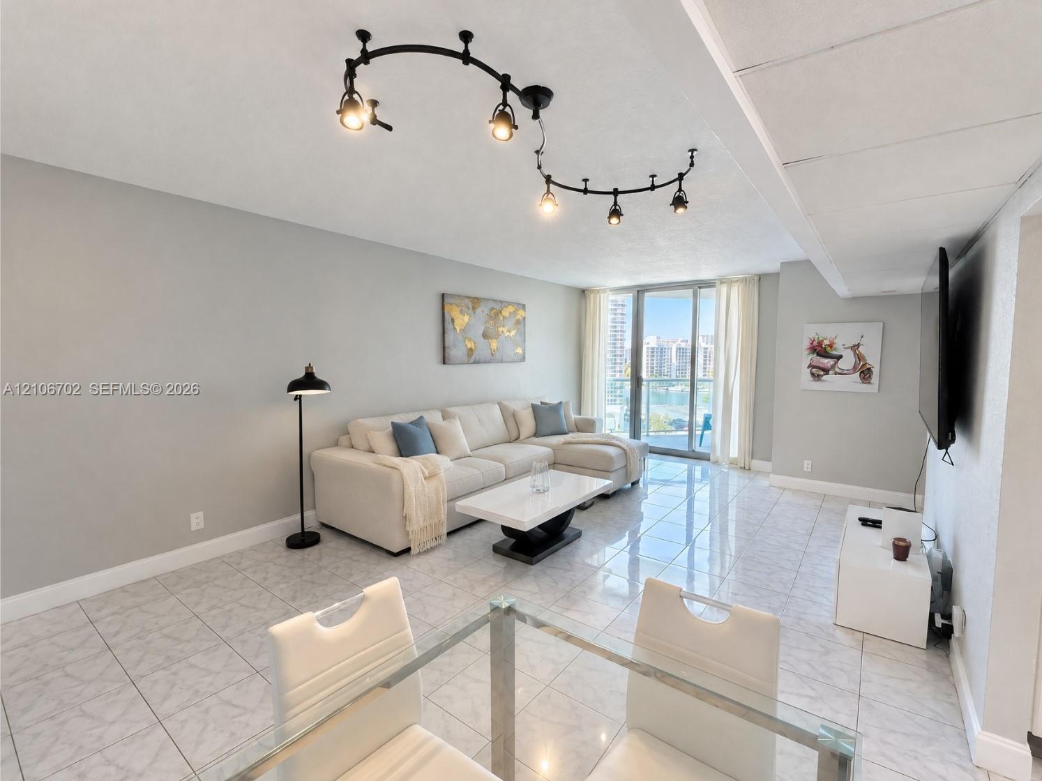 3801 S Ocean Drive 10S Property Photo 1