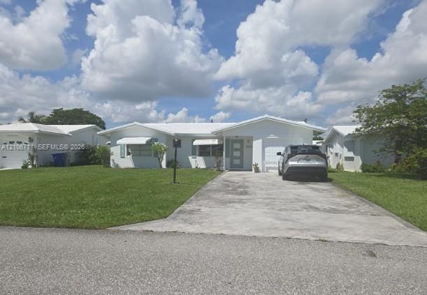 2521 E Golf Boulevard Property Photo 1