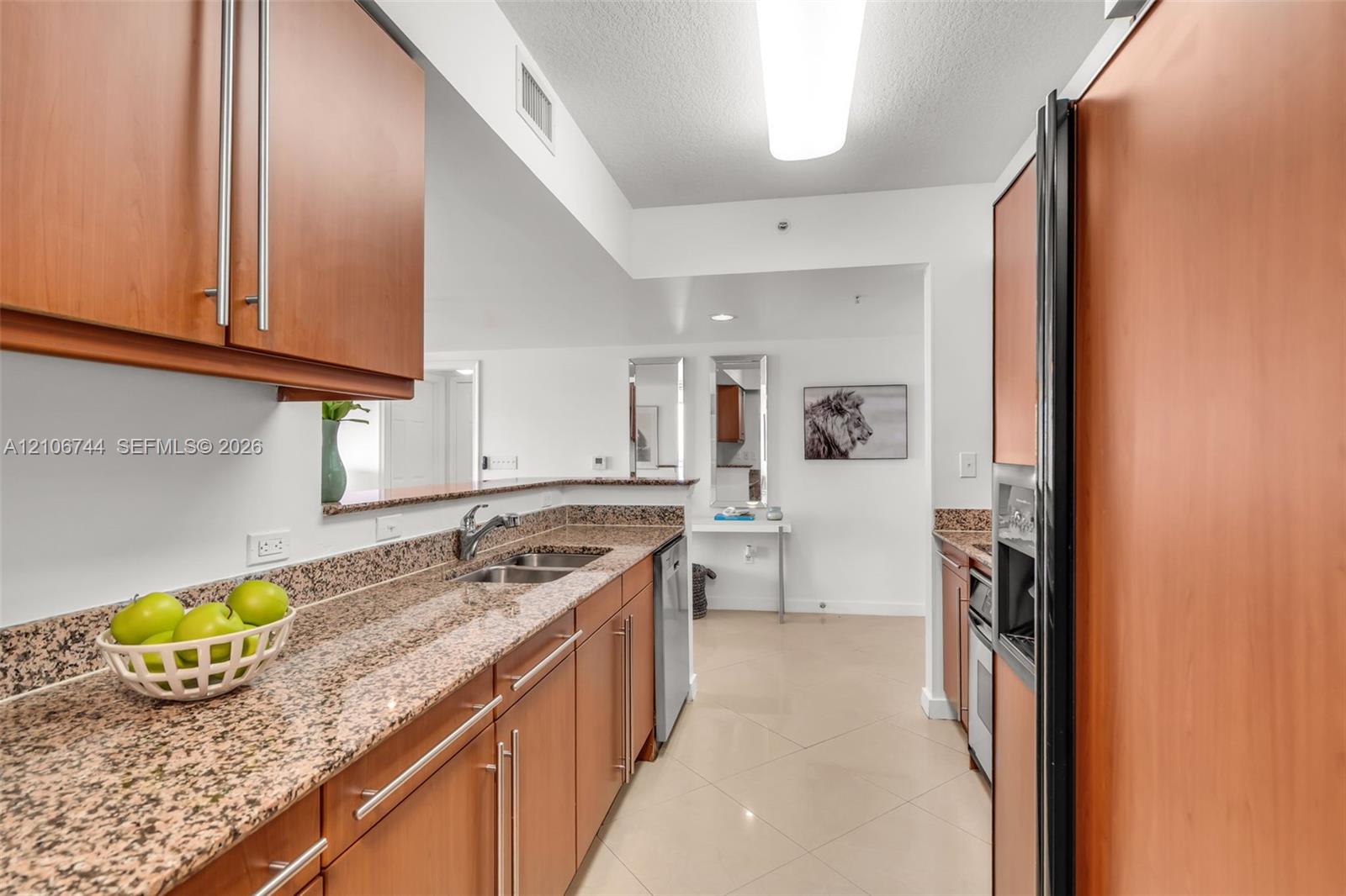 2080 S Ocean Drive 1207 Property Photo 10