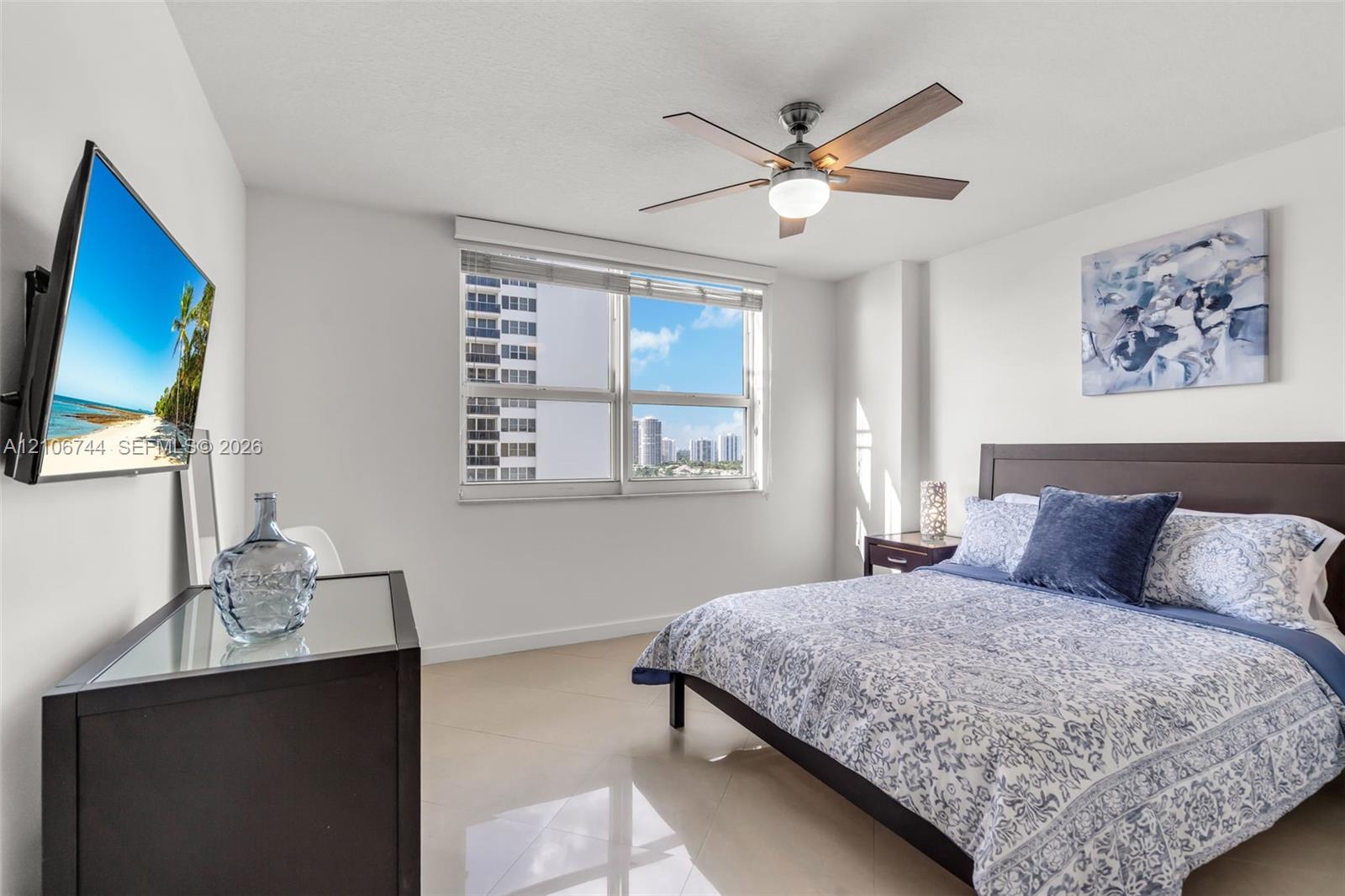 2080 S Ocean Drive 1207 Property Photo 18