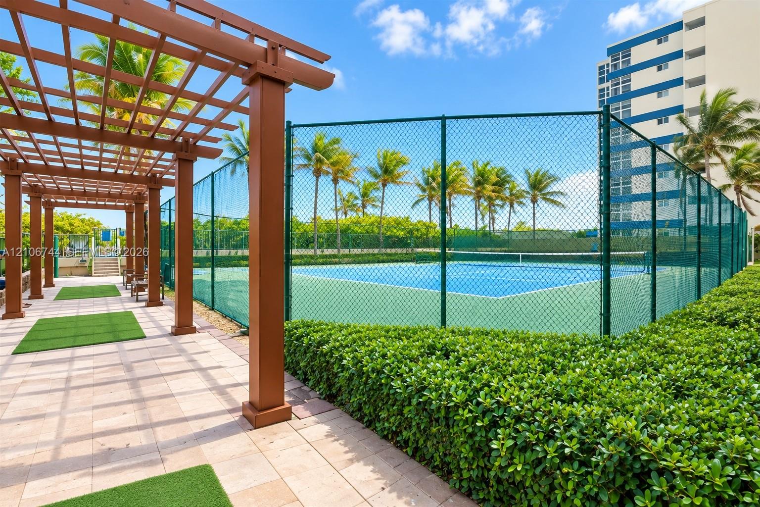 2080 S Ocean Drive 1207 Property Photo 24