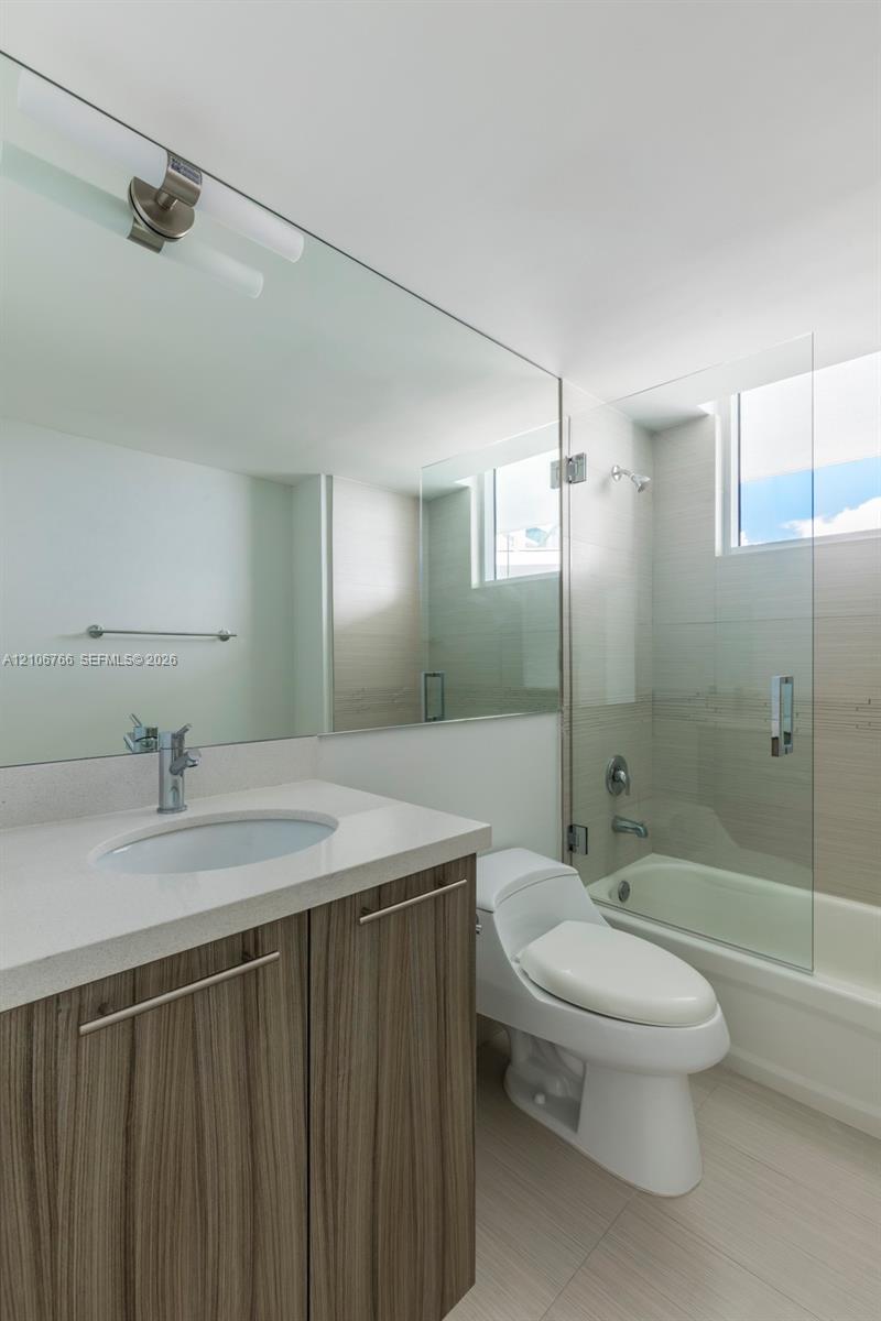 6700 Indian Creek Drive 607 Property Photo 10
