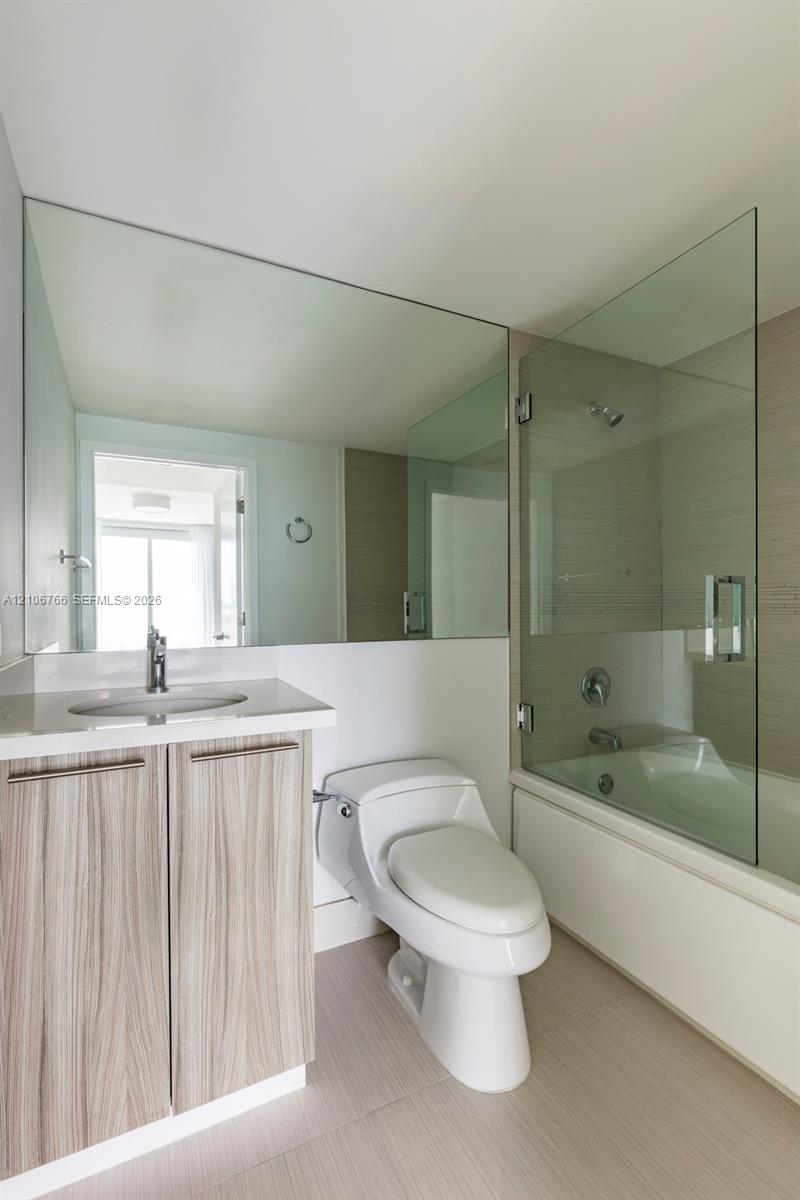6700 Indian Creek Drive 607 Property Photo 15