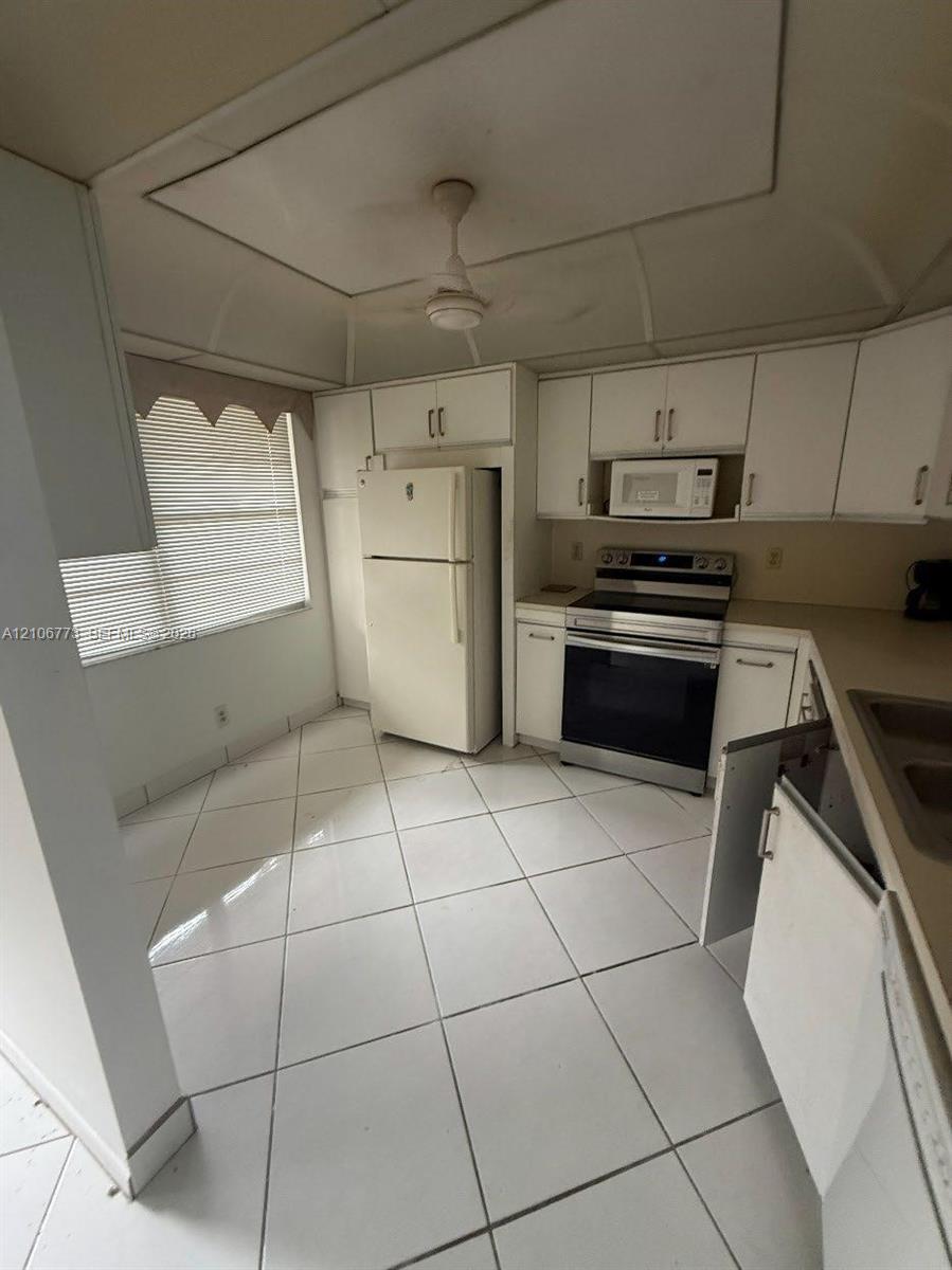 2305 Lucaya Lane G1 Property Photo 1