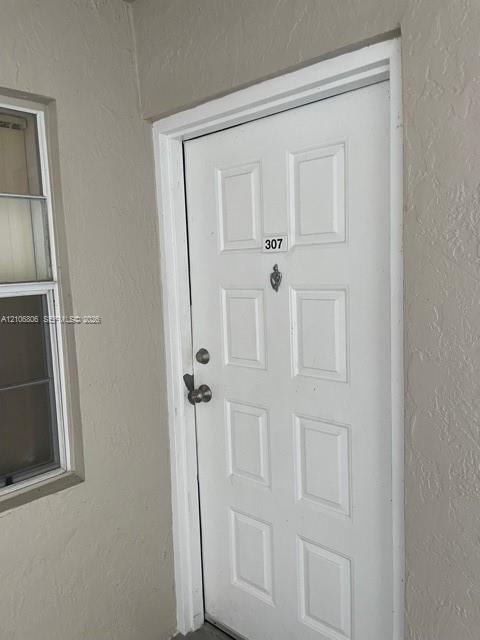2803 N Oakland Forest Drive 307 Property Photo 2