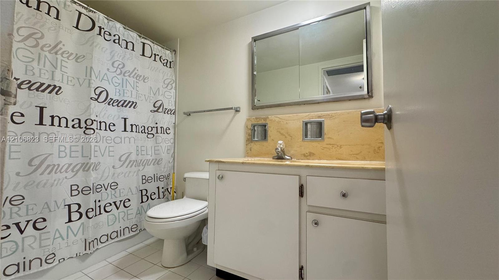 5161 Collins Avenue 515 Property Photo 14