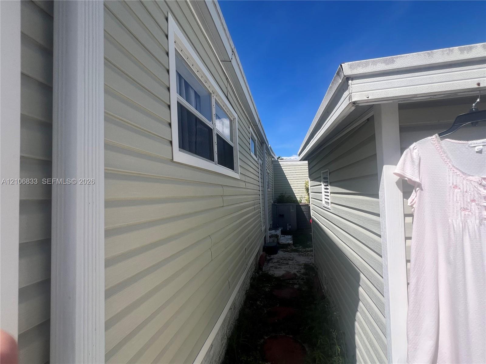 2782 E Marina Drive Property Photo 10