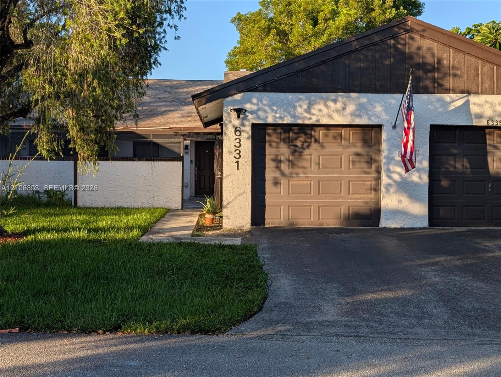 6331 Pinehurst Circle W C35 Property Photo 1
