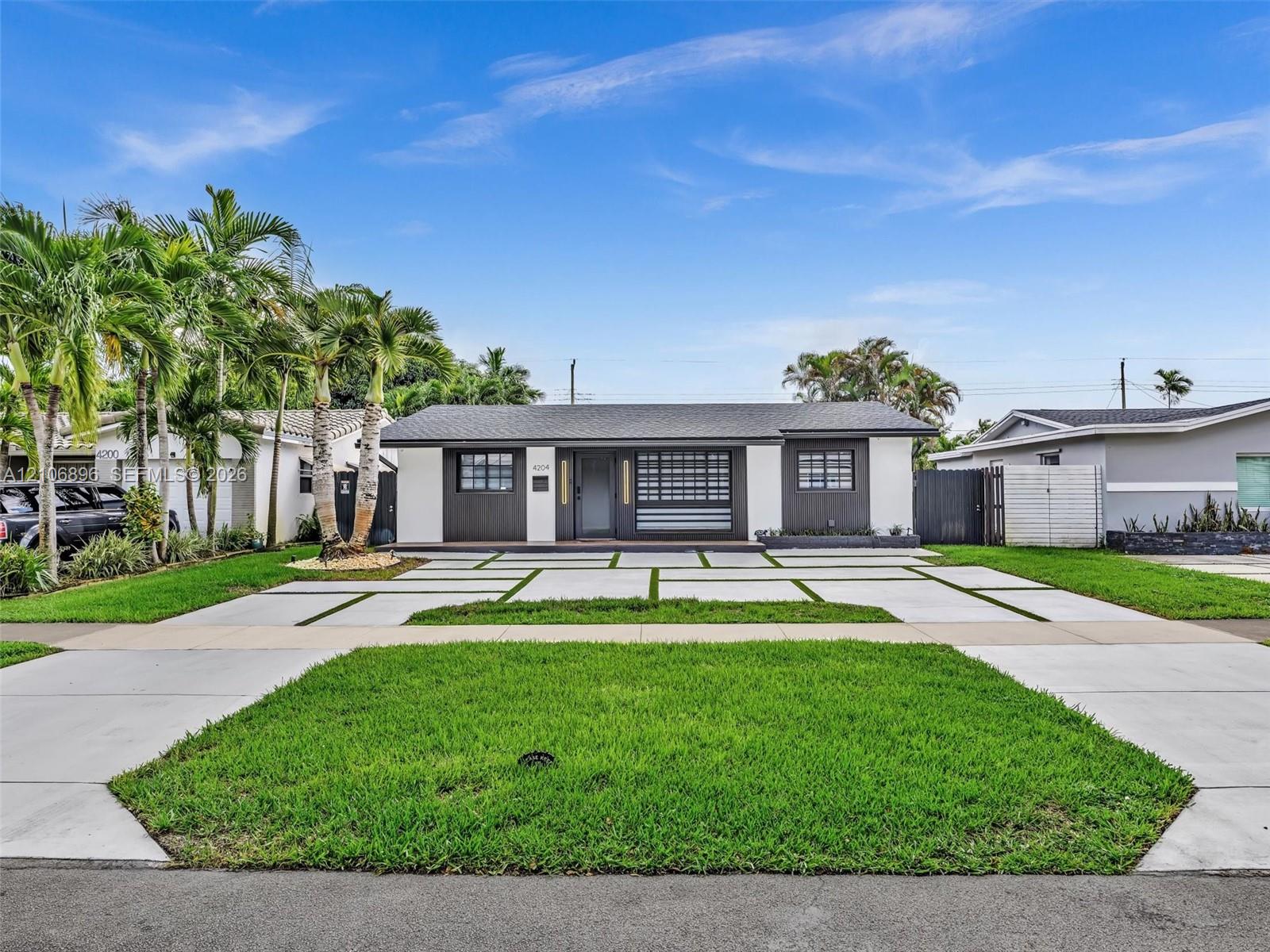4204 Van Buren Street Property Photo 1