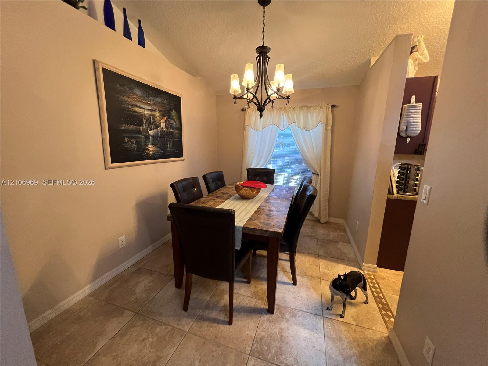 1681 Nw Jacobin Property Photo 11