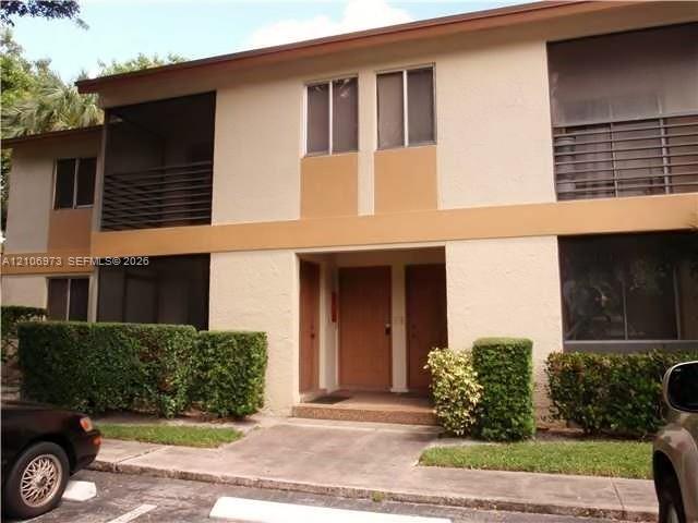 504 Gardens Drive 101 Property Photo 2