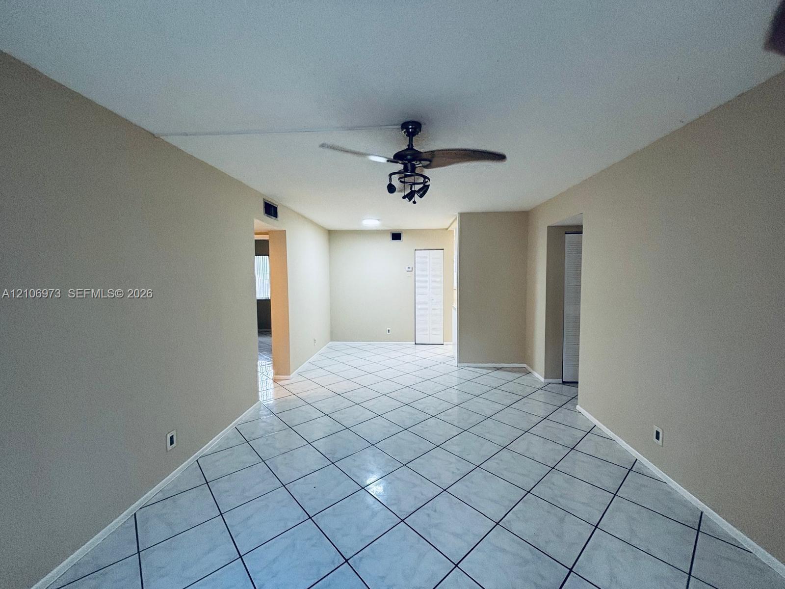 504 Gardens Drive 101 Property Photo 23