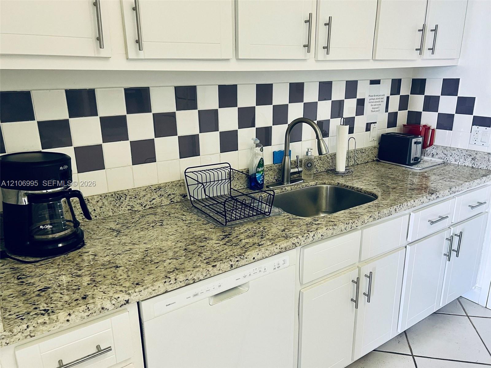 3505 S Ocean Drive 1404 Property Photo 6