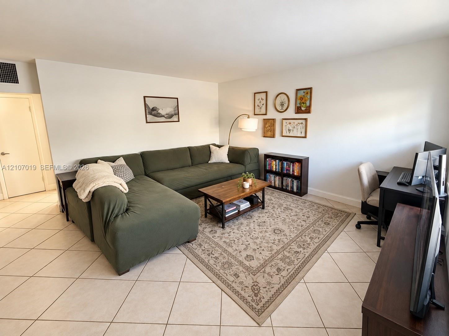 115 Calabria Avenue 13 Property Photo 2