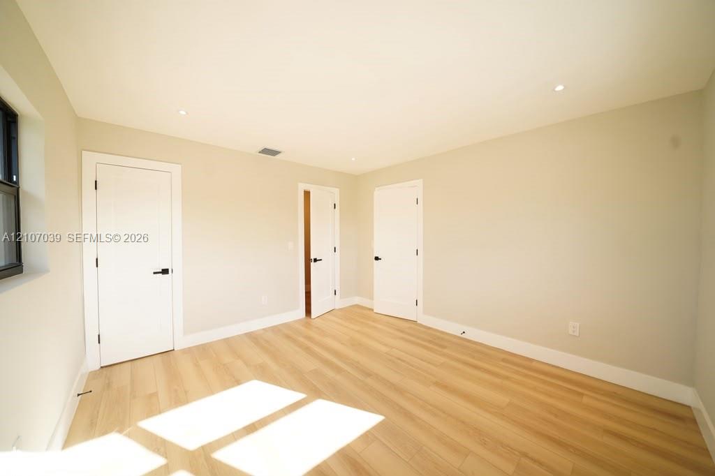 17825 Nw 57th Avenue Property Photo 14