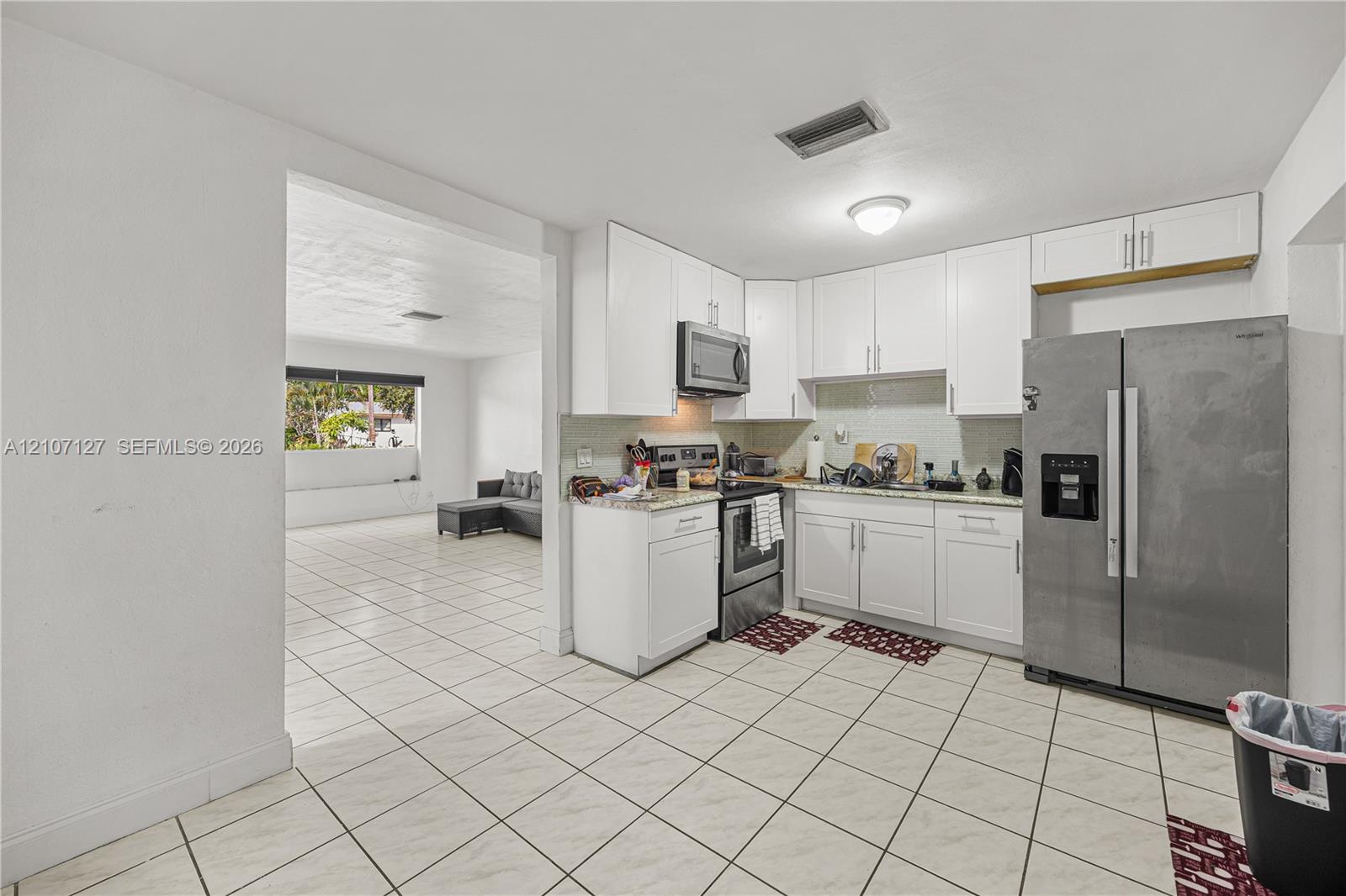 5220 Sw 57th Street Property Photo 4