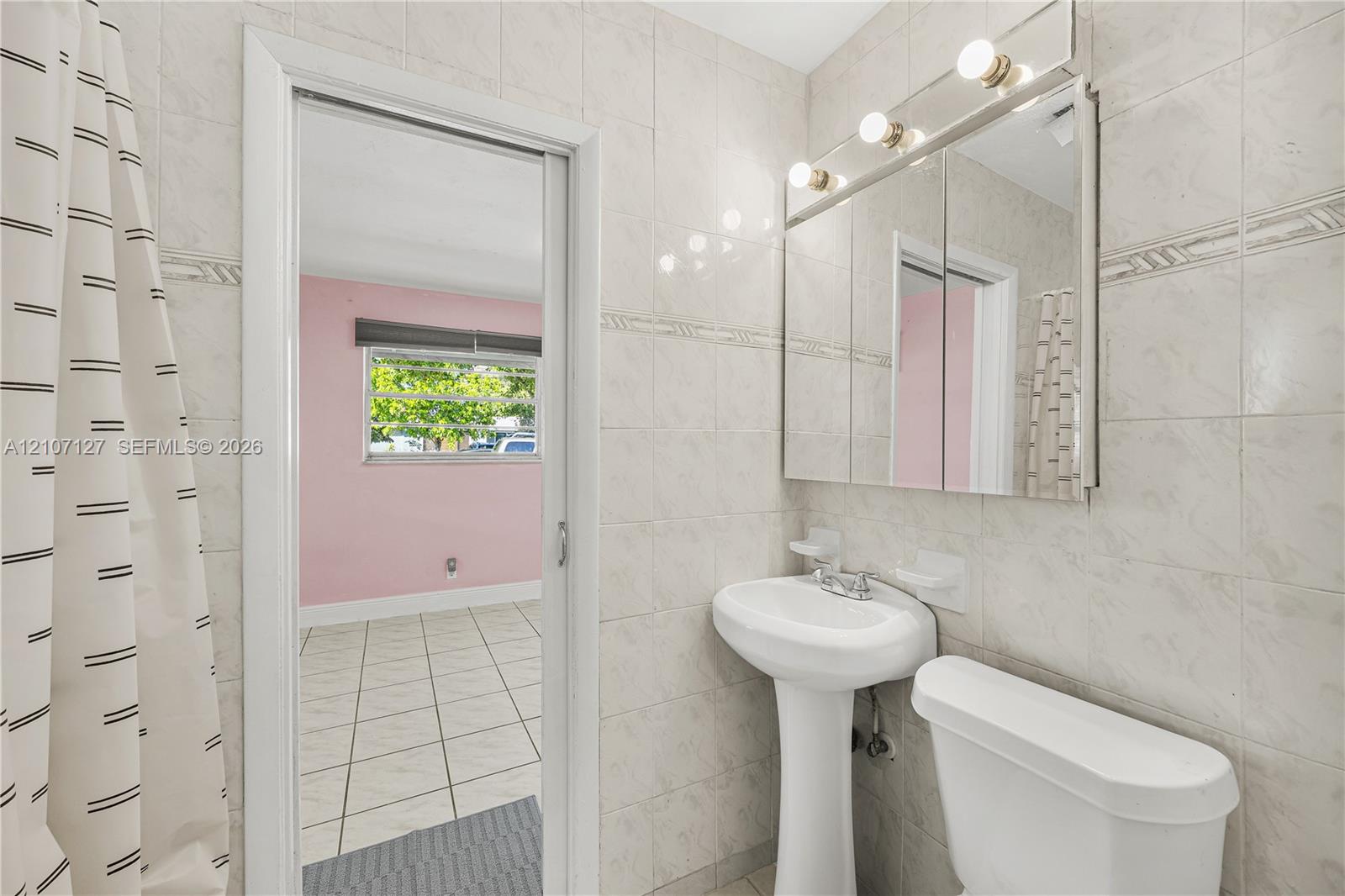 5220 Sw 57th Street Property Photo 13