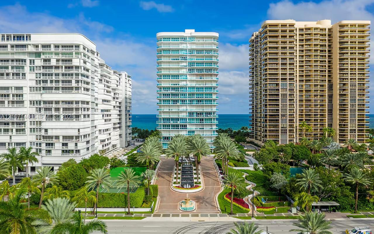 10101 Collins Avenue 9a Property Photo 1