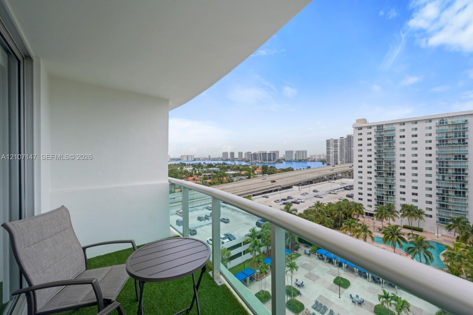 19370 Collins Avenue 1108 Property Photo 2