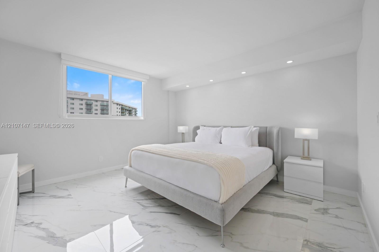 19370 Collins Avenue 1108 Property Photo 11