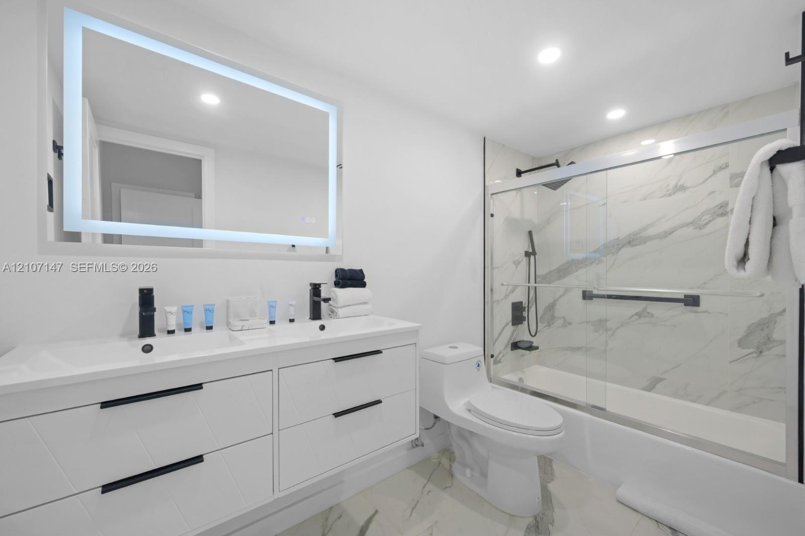 19370 Collins Avenue 1108 Property Photo 14