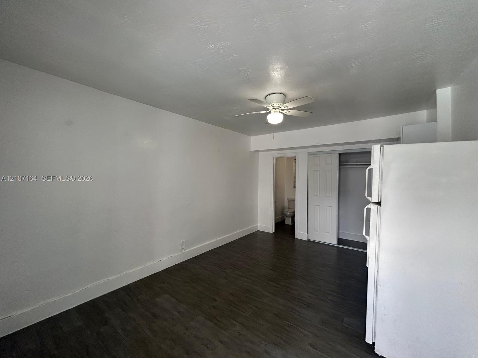 1843 Dewey Street 106 Property Photo 3