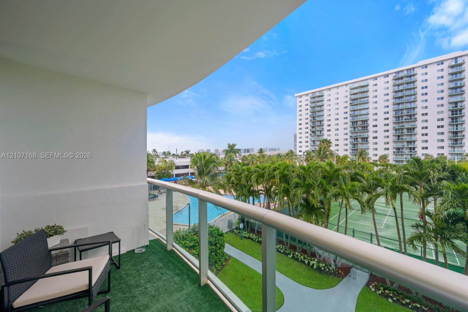 19370 Collins Avenue 312 Property Photo 2