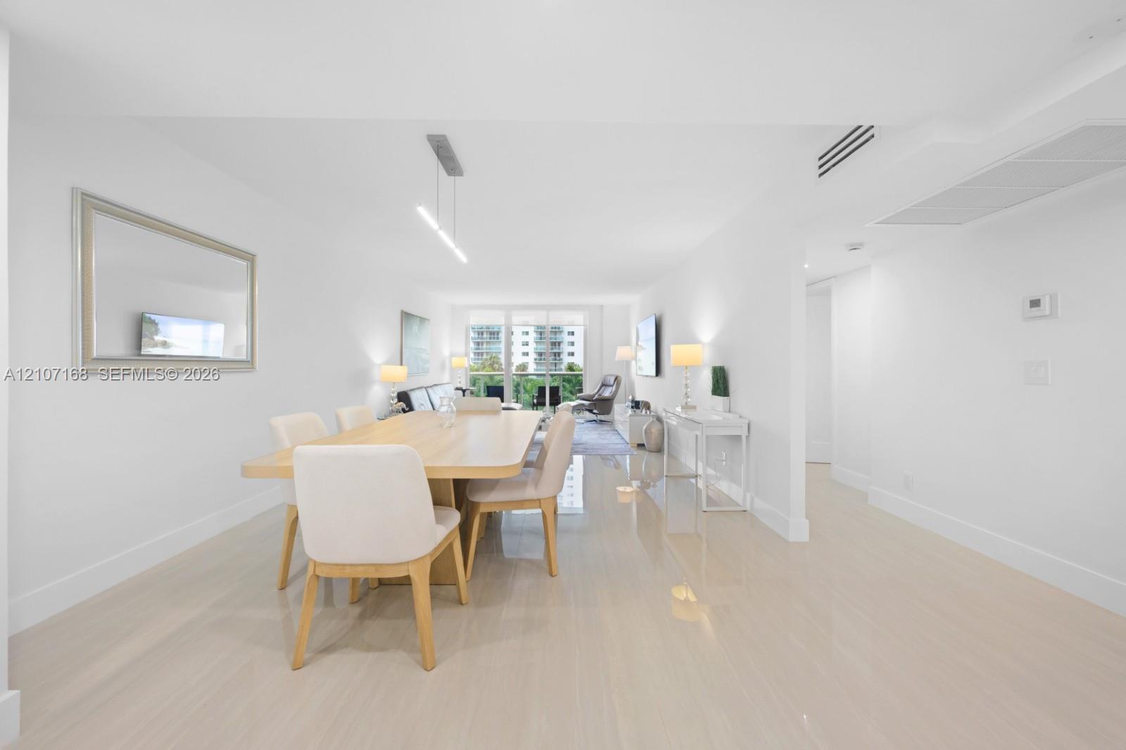 19370 Collins Avenue 312 Property Photo 6