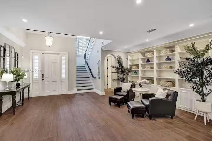 952 Lincoln Street . Property Photo 7