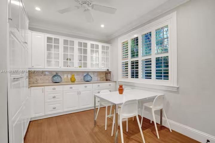 952 Lincoln Street . Property Photo 18