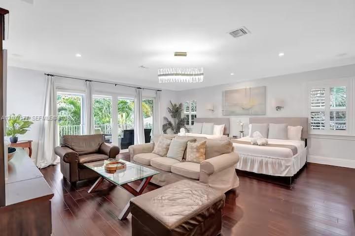 952 Lincoln Street . Property Photo 61