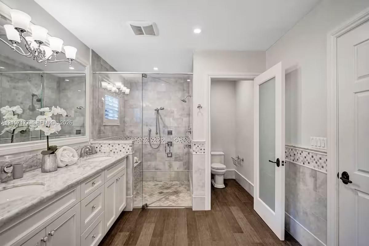 952 Lincoln Street . Property Photo 69
