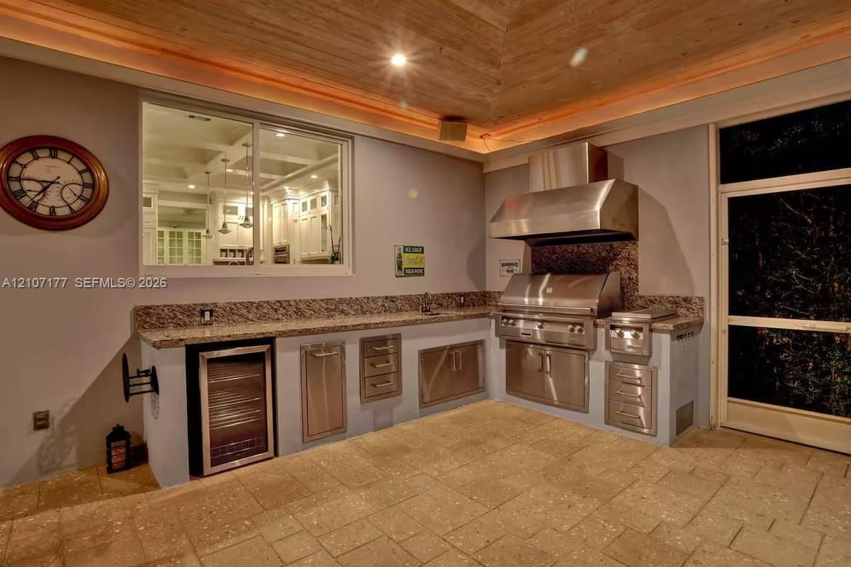 952 Lincoln Street . Property Photo 88