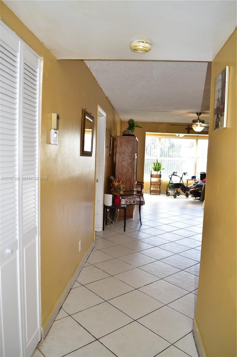 2751 N Pine Island Road 101 Property Photo 15